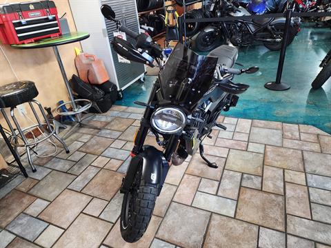 SVARTPILEN 401 2023年モデル Used 2023 Husqvarna Svartpilen 401, North Tonawanda NY | Specs