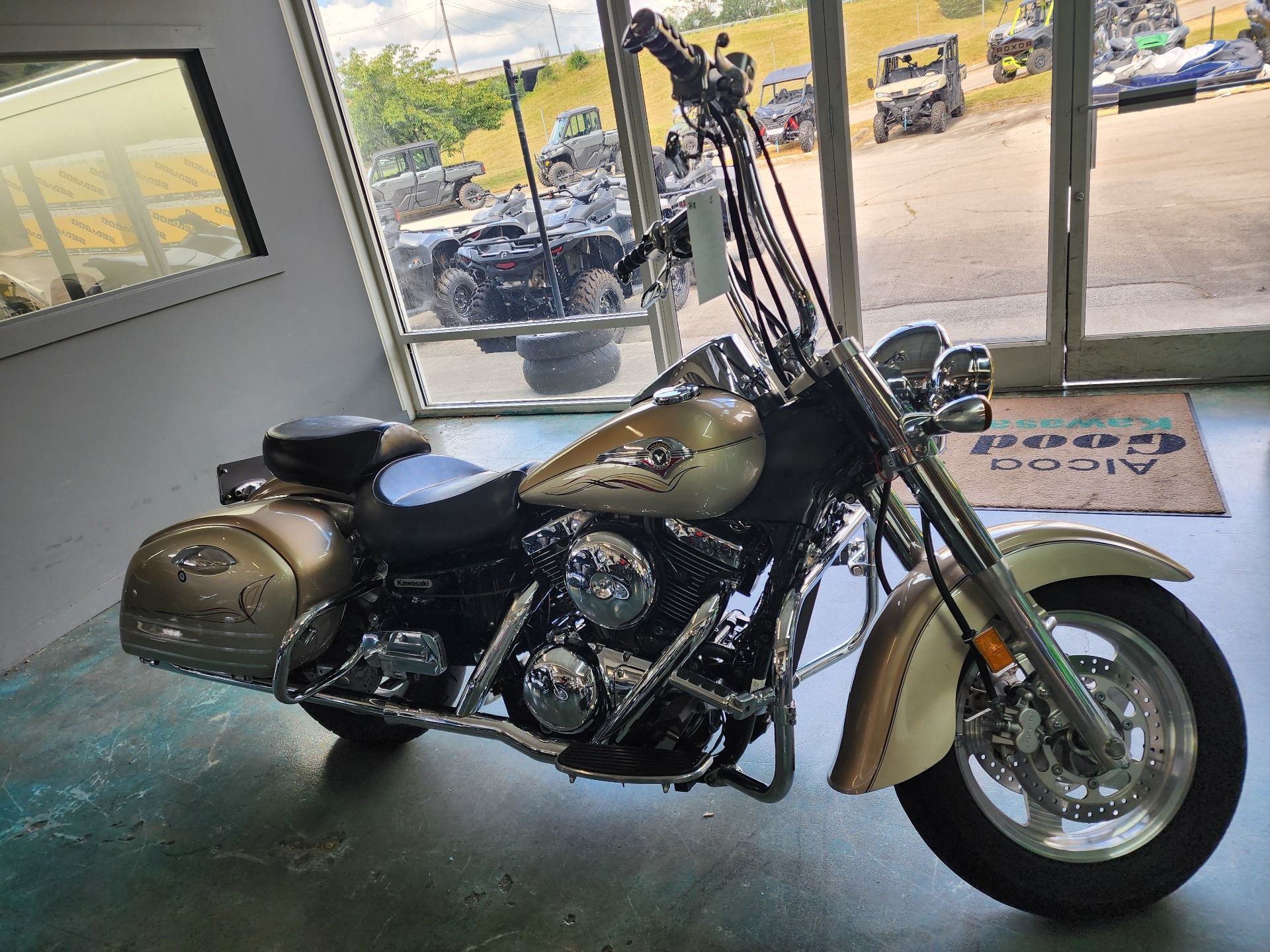 2002 Kawasaki Vulcan™ 1500 Nomad Fi Motorcycles Louisville