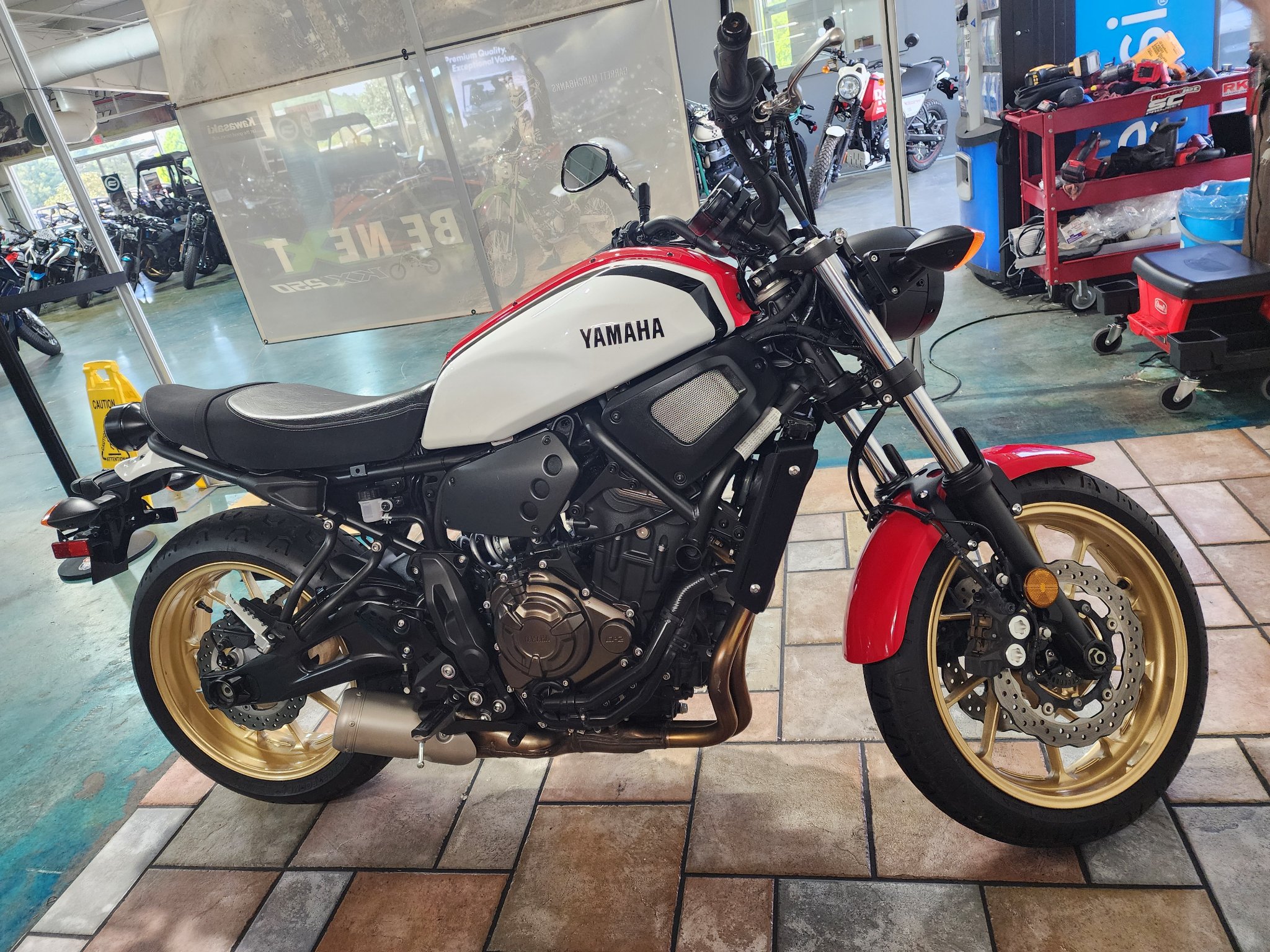 2021 XSR700