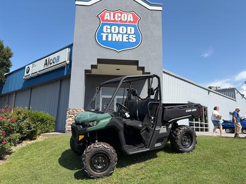 2026 Can-Am Defender HD9
