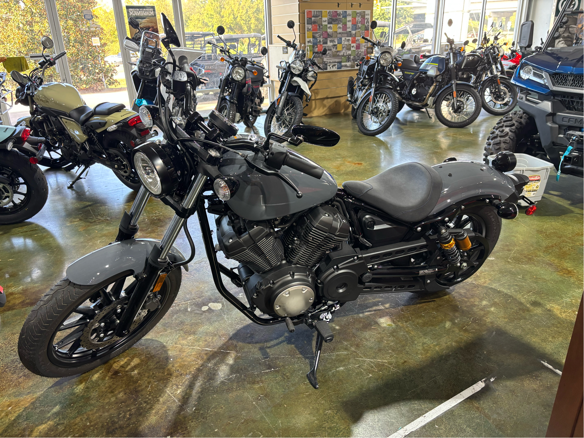 2023 Yamaha Bolt R-Spec 3