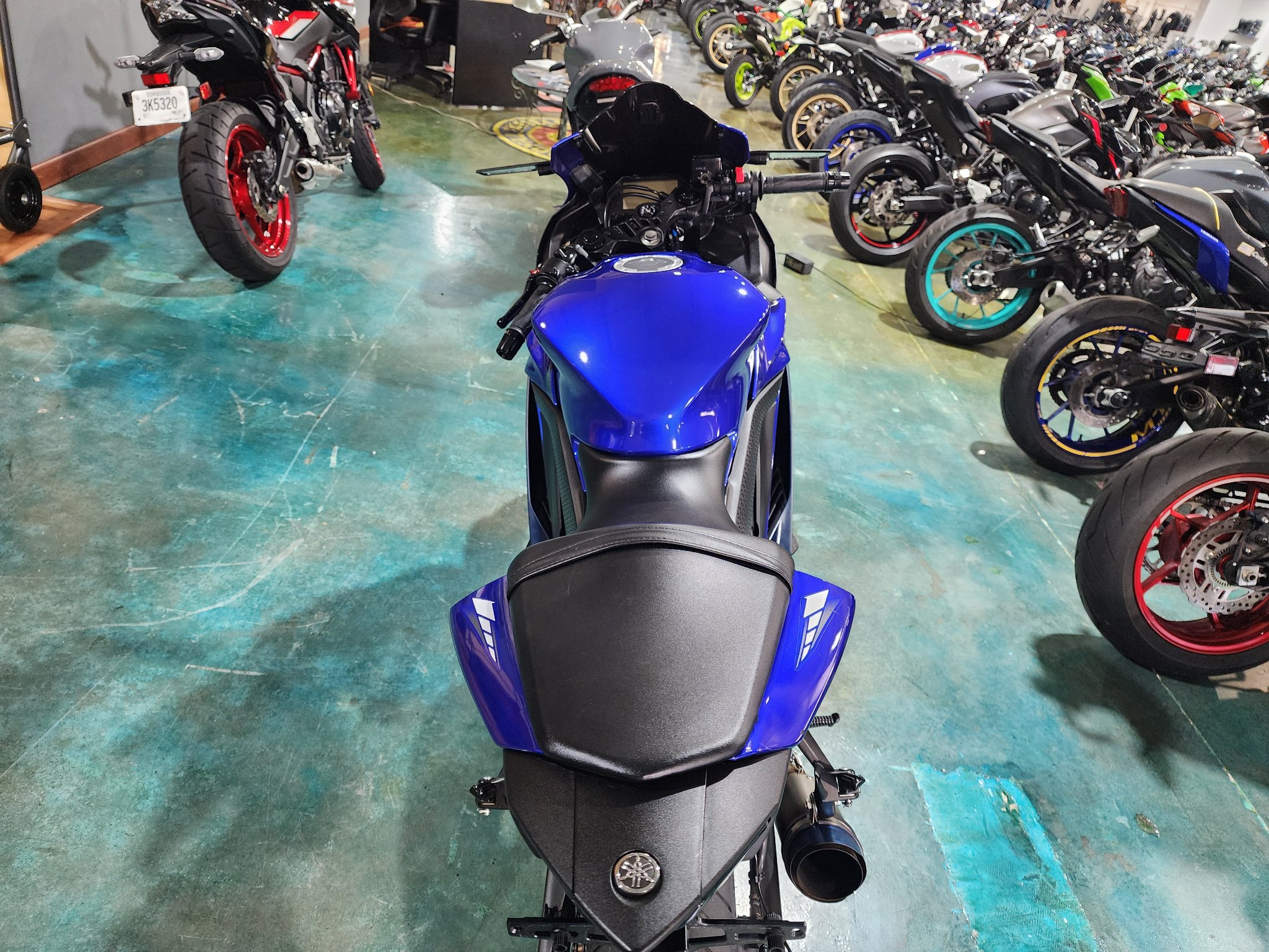 2024 Yamaha YZF-R3 5