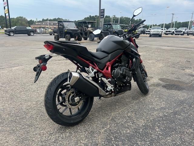 2026 Honda CB750 Hornet E-Clutch 3