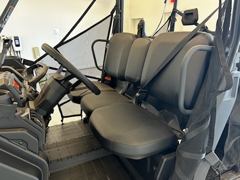 2026 Can-Am™ Defender MAX DPS HD9 6