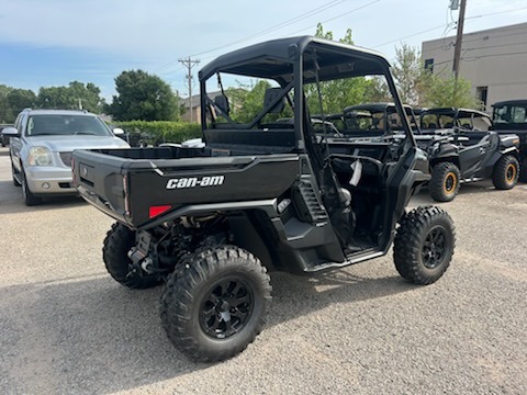 2026 Can-Am™ Defender XT HD11 3