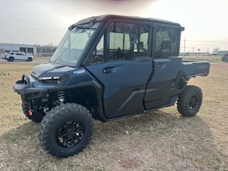 2026 Can-Am™ Defender MAX Limited HD11 4