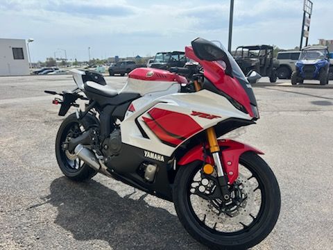 2026 Yamaha YZF-R7 4