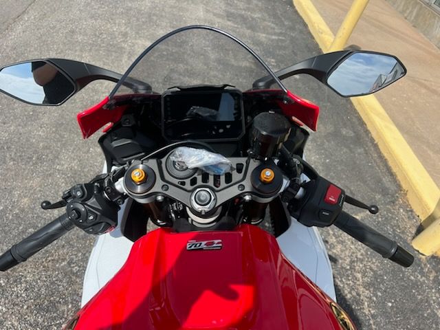 2026 Yamaha YZF-R7 5