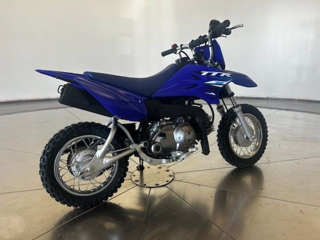 2025 Yamaha TT-R50E 3