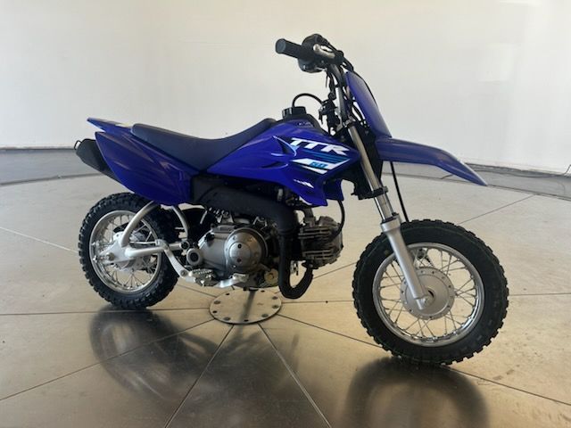 2025 Yamaha TT-R50E 4