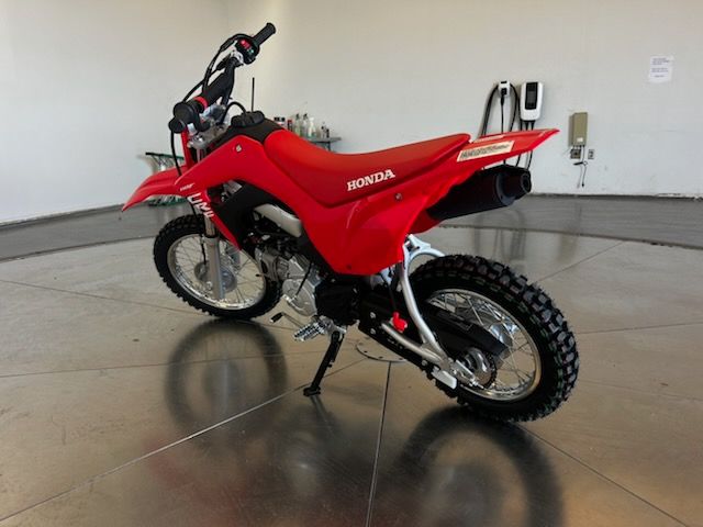 2025 Honda CRF110F 2