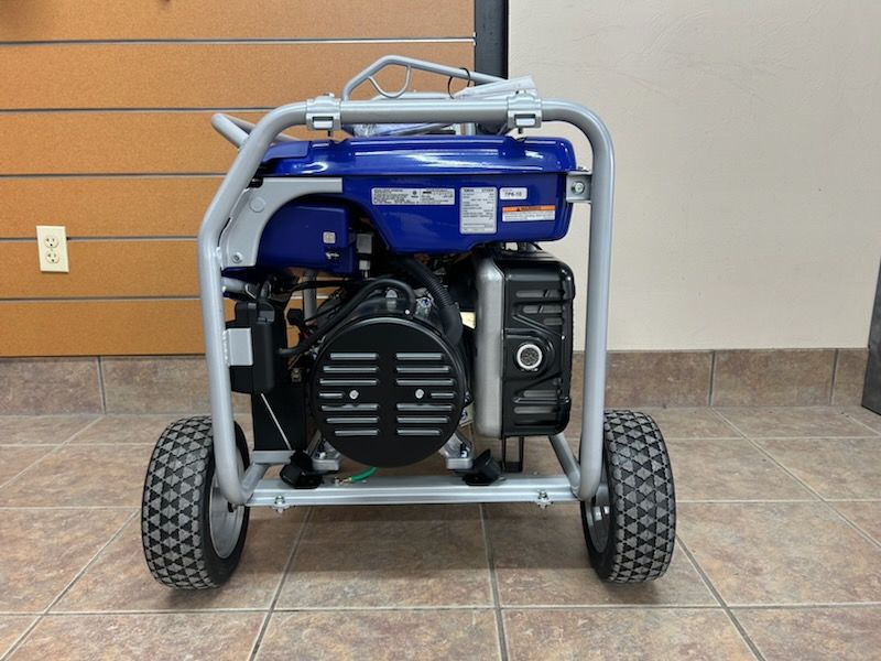2026 Yamaha EF5500DE Generator in Blue — front three-quarter view