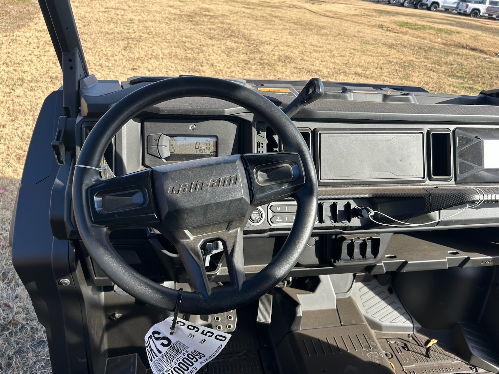 2026 Can-Am™ Defender MAX XT HD11 5