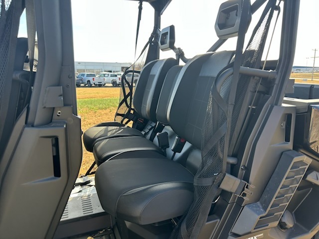 2026 Can-Am™ Defender MAX XT HD11 7