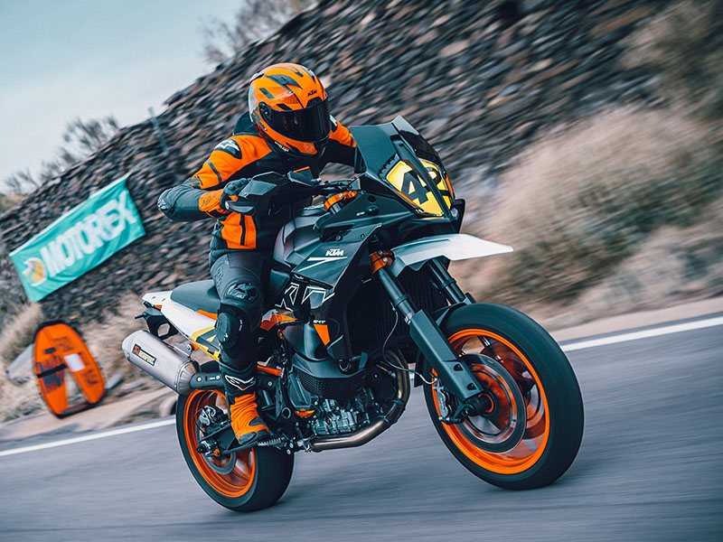 2024 KTM 890 SMT 8