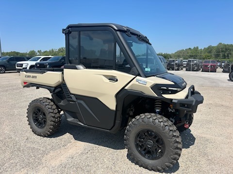 2026 Can-Am™ Defender Limited HD11 4