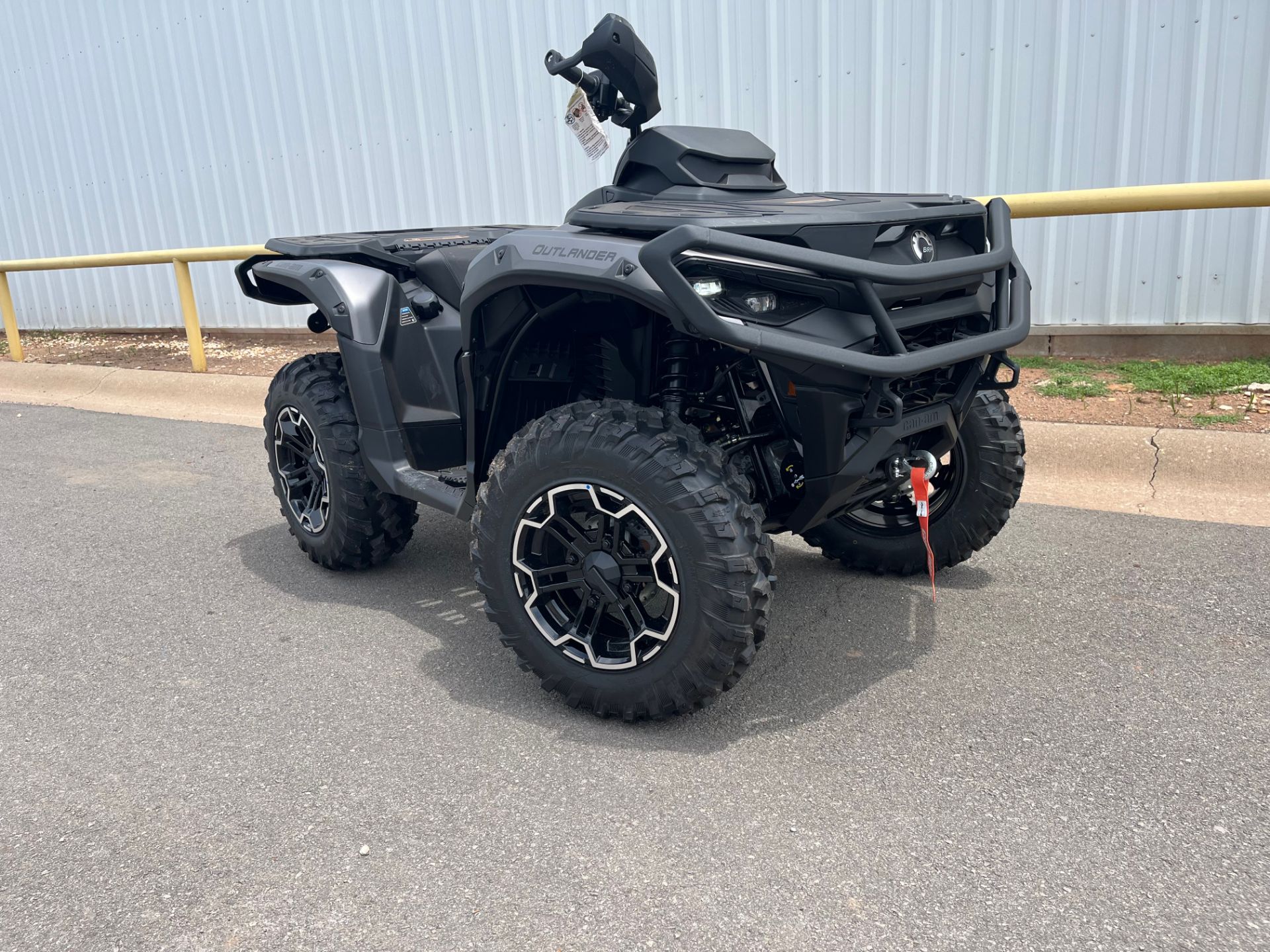 2026 Can-Am™ Outlander XT 850 1