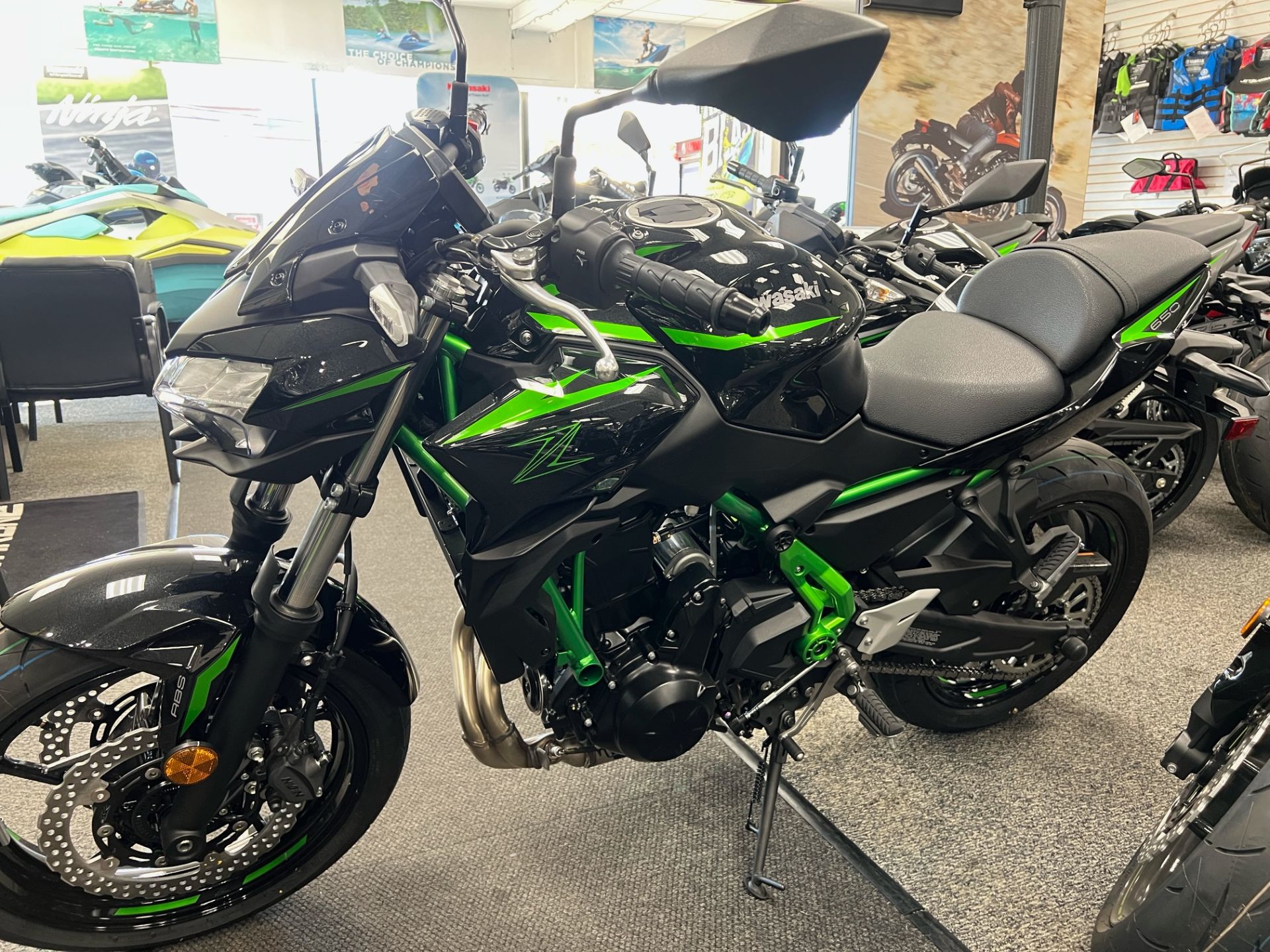 2025 Kawasaki Z650 ABS, Hicksville NY | New Motorcycles for Sale