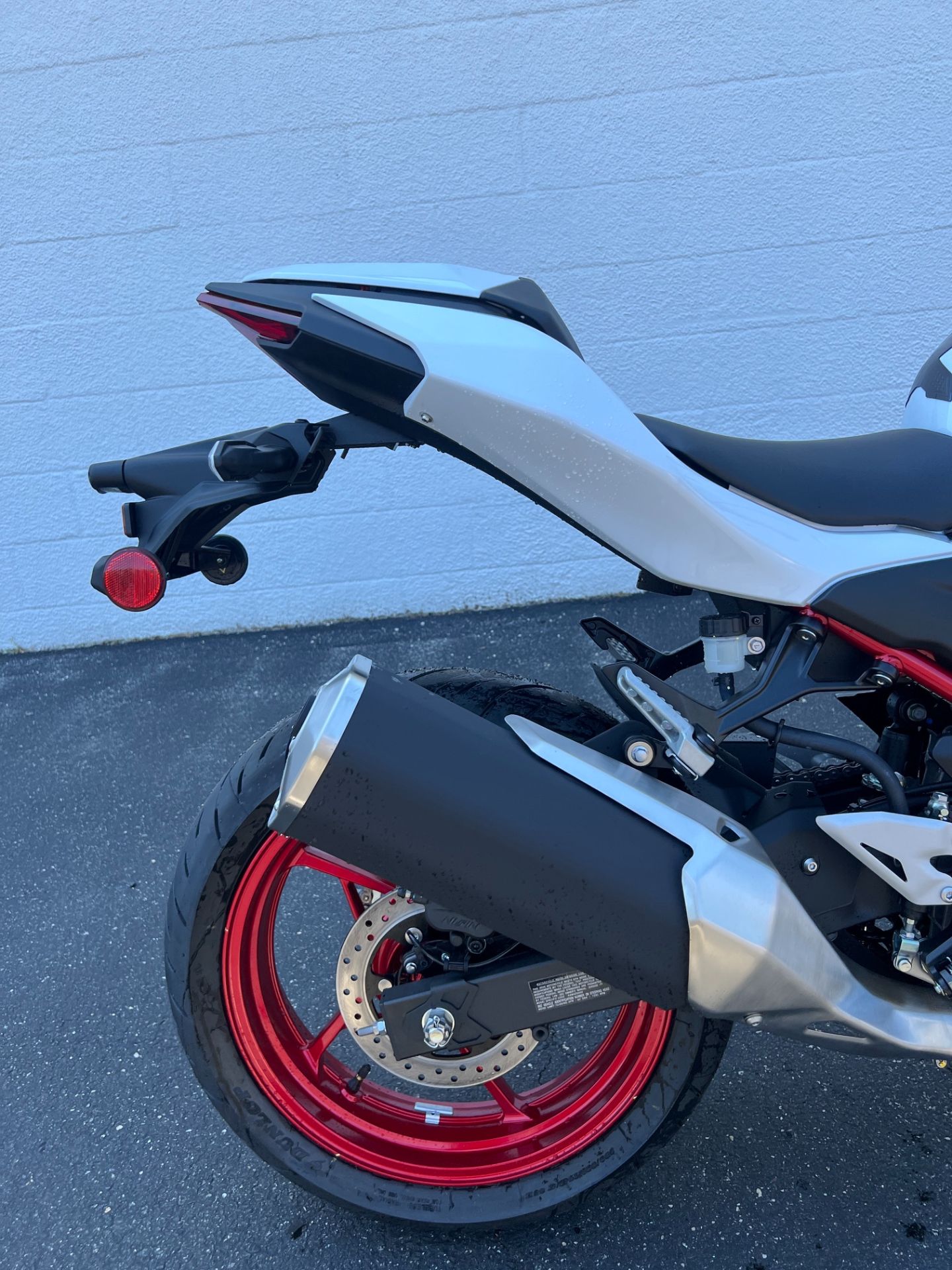 2026 Kawasaki Z500 SE ABS 4