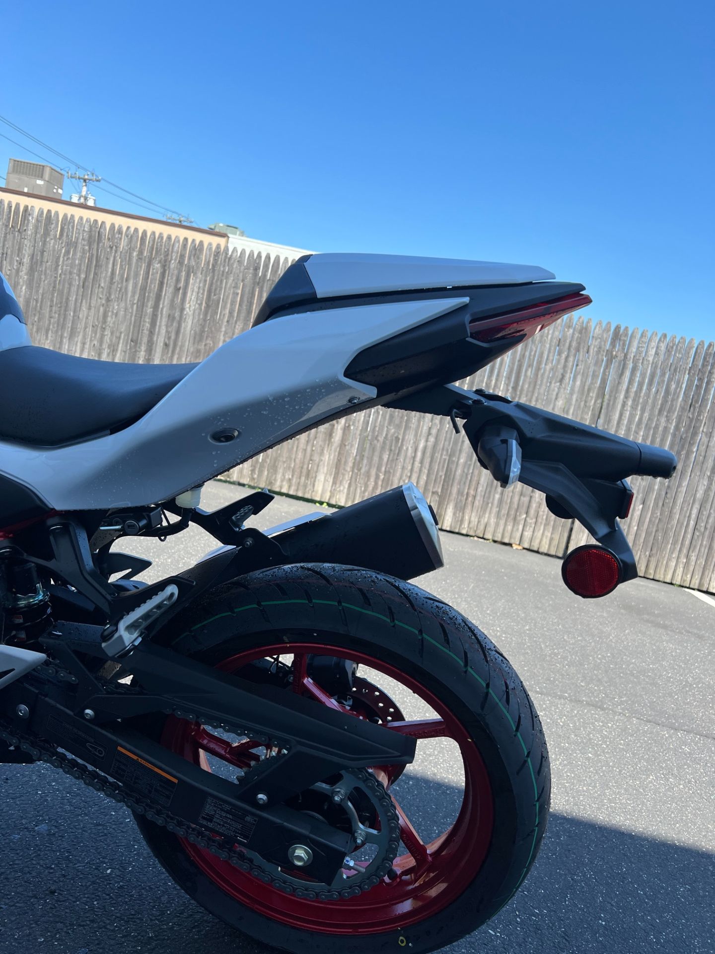 2026 Kawasaki Z500 SE ABS 8