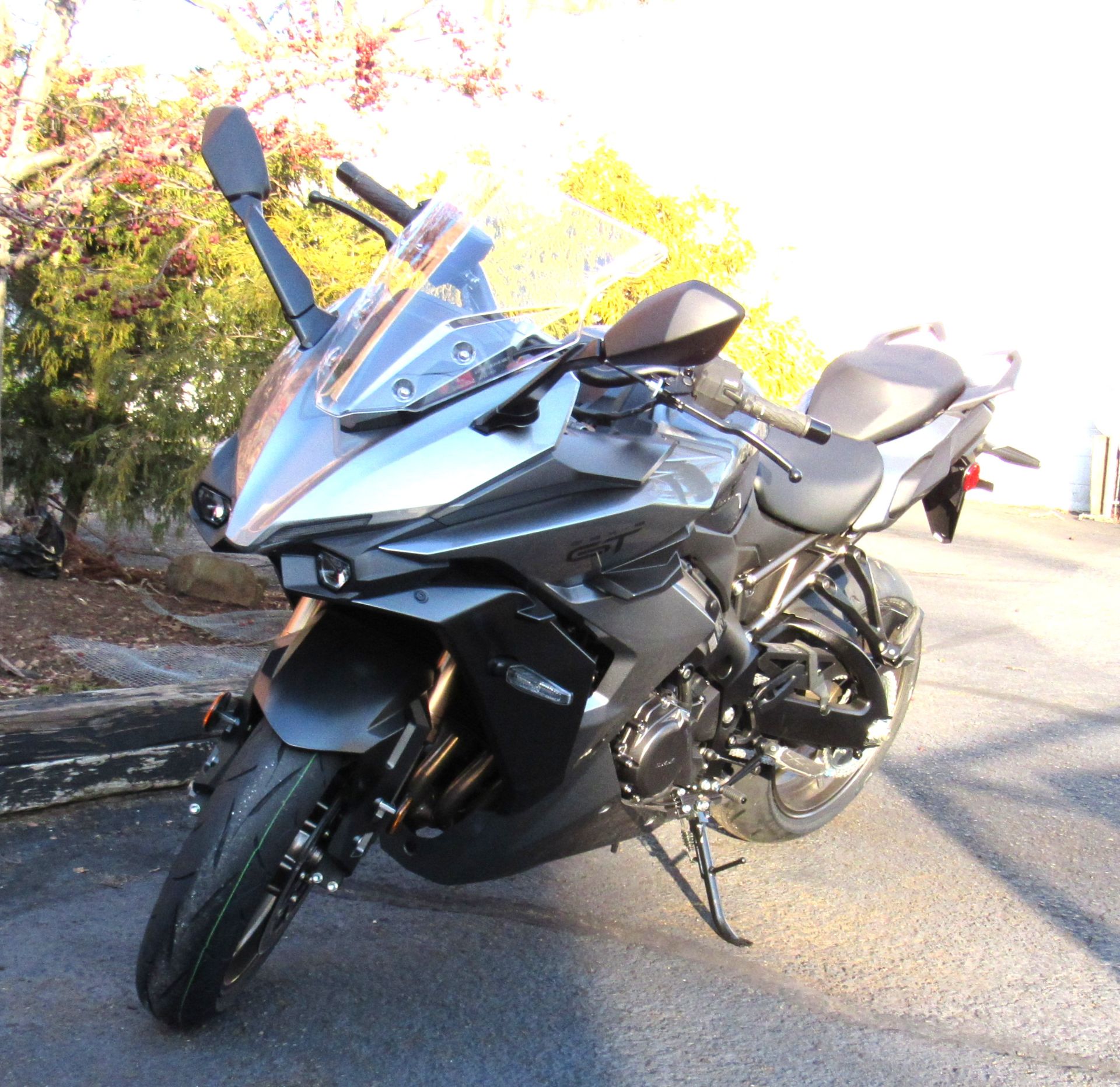 New 2025 Suzuki GSX-S1000GT+ Motorcycles in New Haven, CT