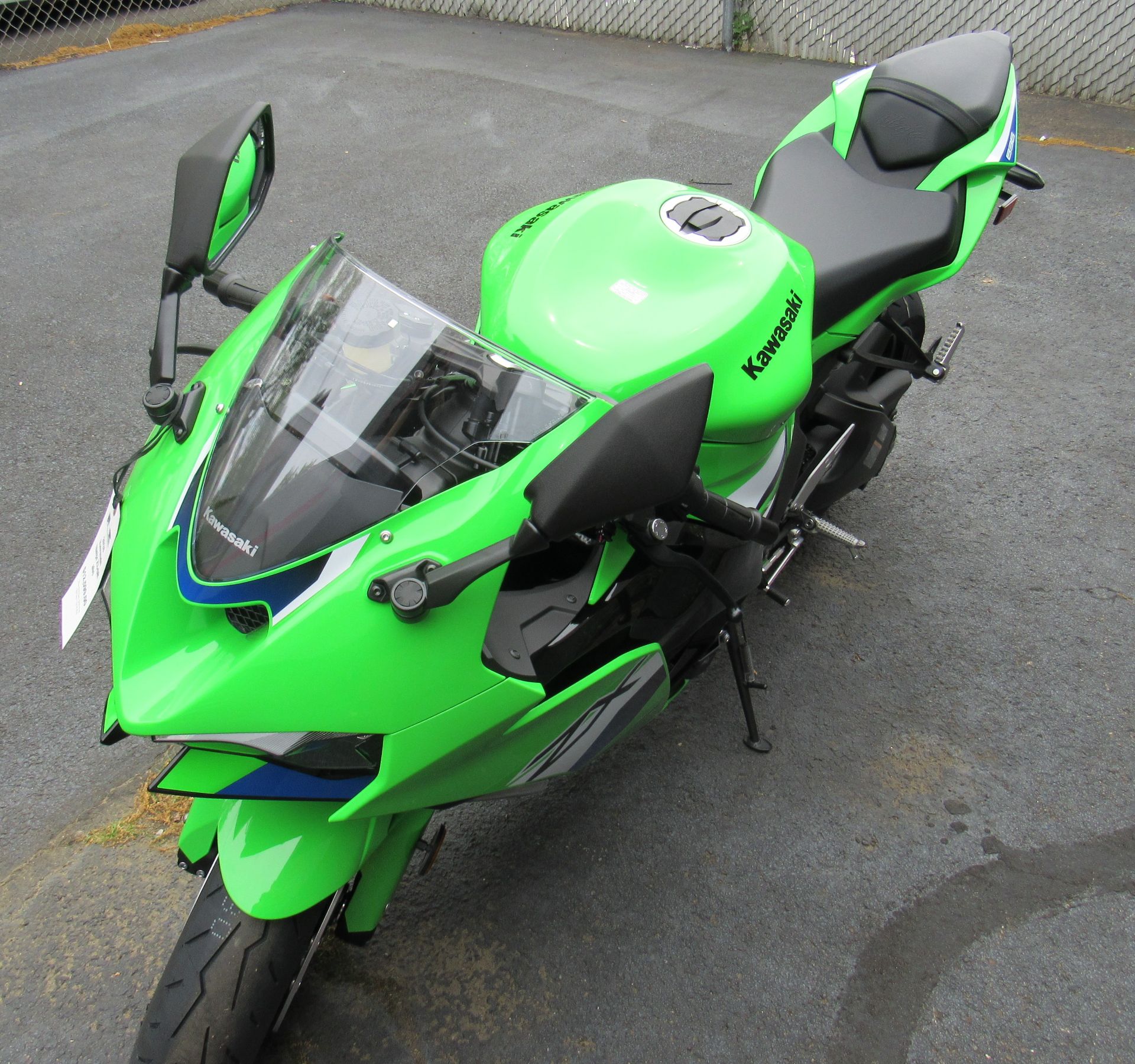 2026 Kawasaki Ninja® ZX-6R ABS 5