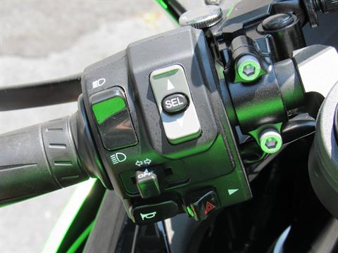 New 2025 Kawasaki Ninja ZX-6R KRT Edition Motorcycles in New