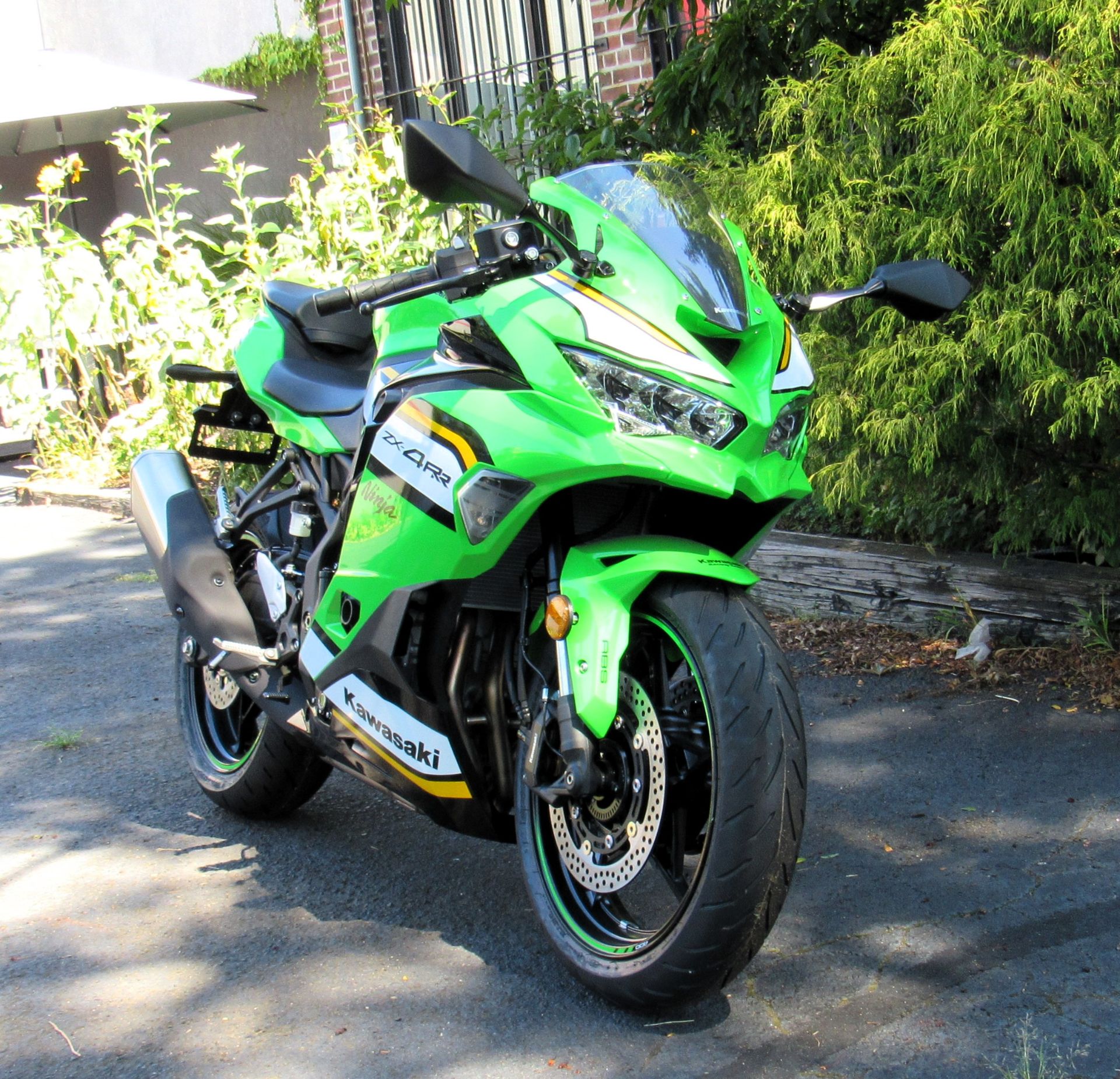 New 2025 Kawasaki Ninja ZX-4RR KRT Edition ABS Motorcycles in New