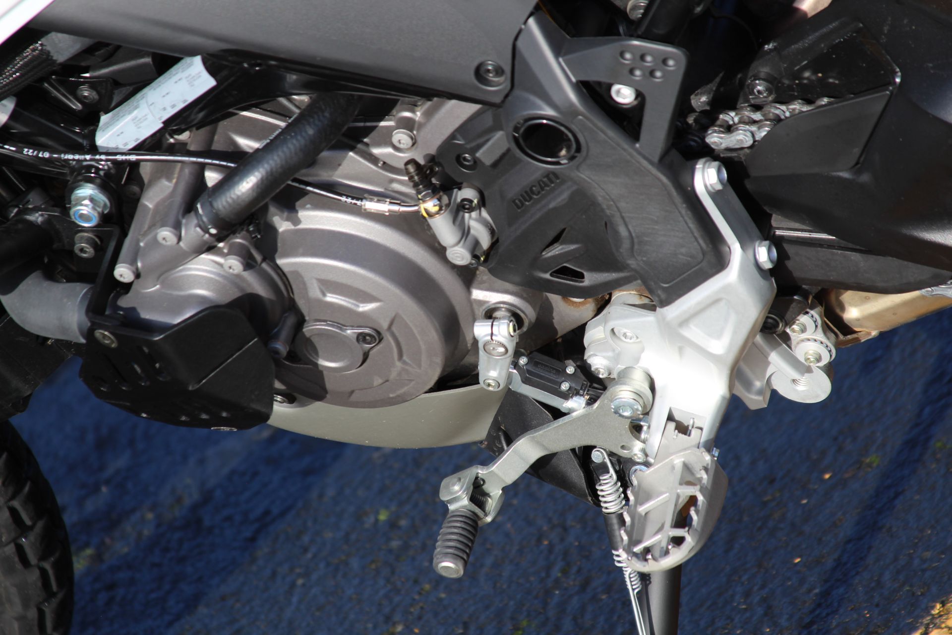 2023 Ducati DesertX in Portland, Oregon - Photo 9