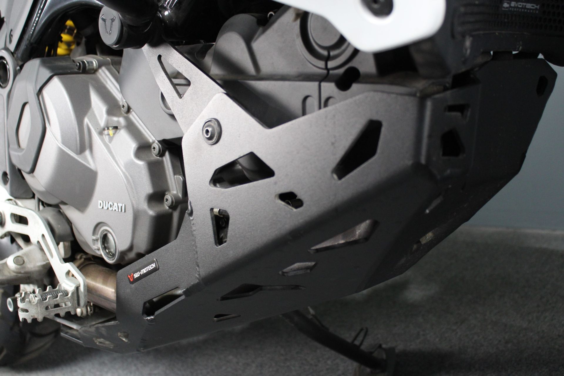 2023 Ducati DesertX in Portland, Oregon - Photo 12