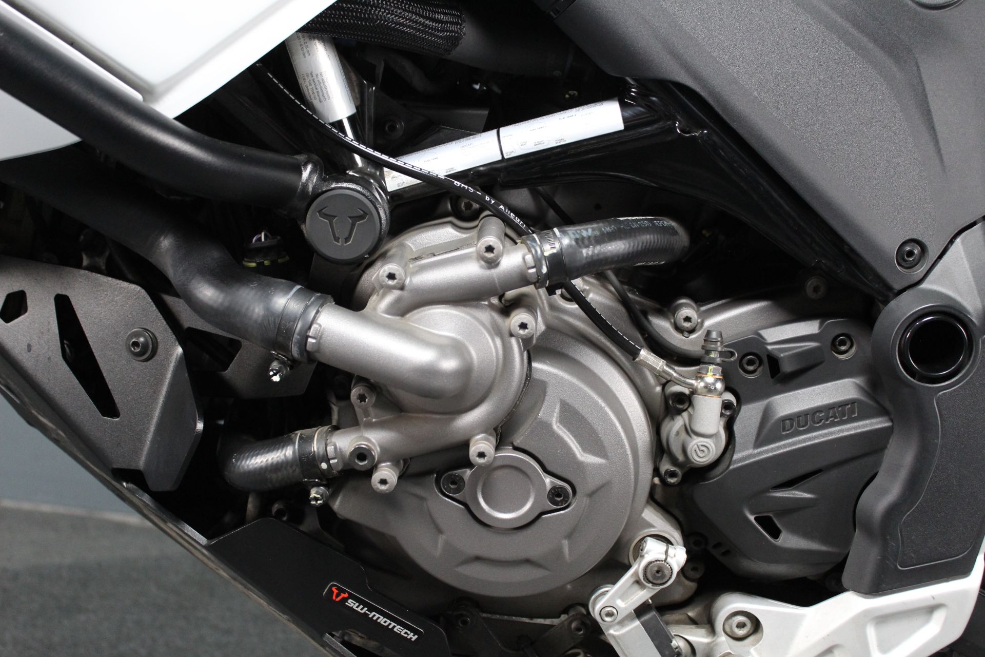 2023 Ducati DesertX in Portland, Oregon - Photo 14