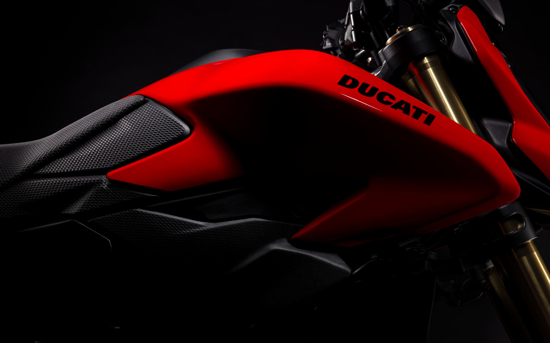 2026 Ducati Hypermotard V2 in Portland, Oregon - Photo 8
