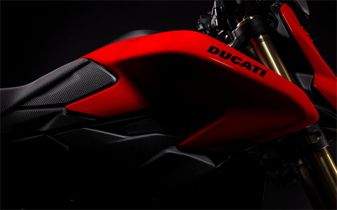 2026 Ducati Hypermotard V2 in Portland, Oregon - Photo 8