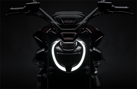 2025 Ducati xDiavel in Portland, Oregon - Photo 9