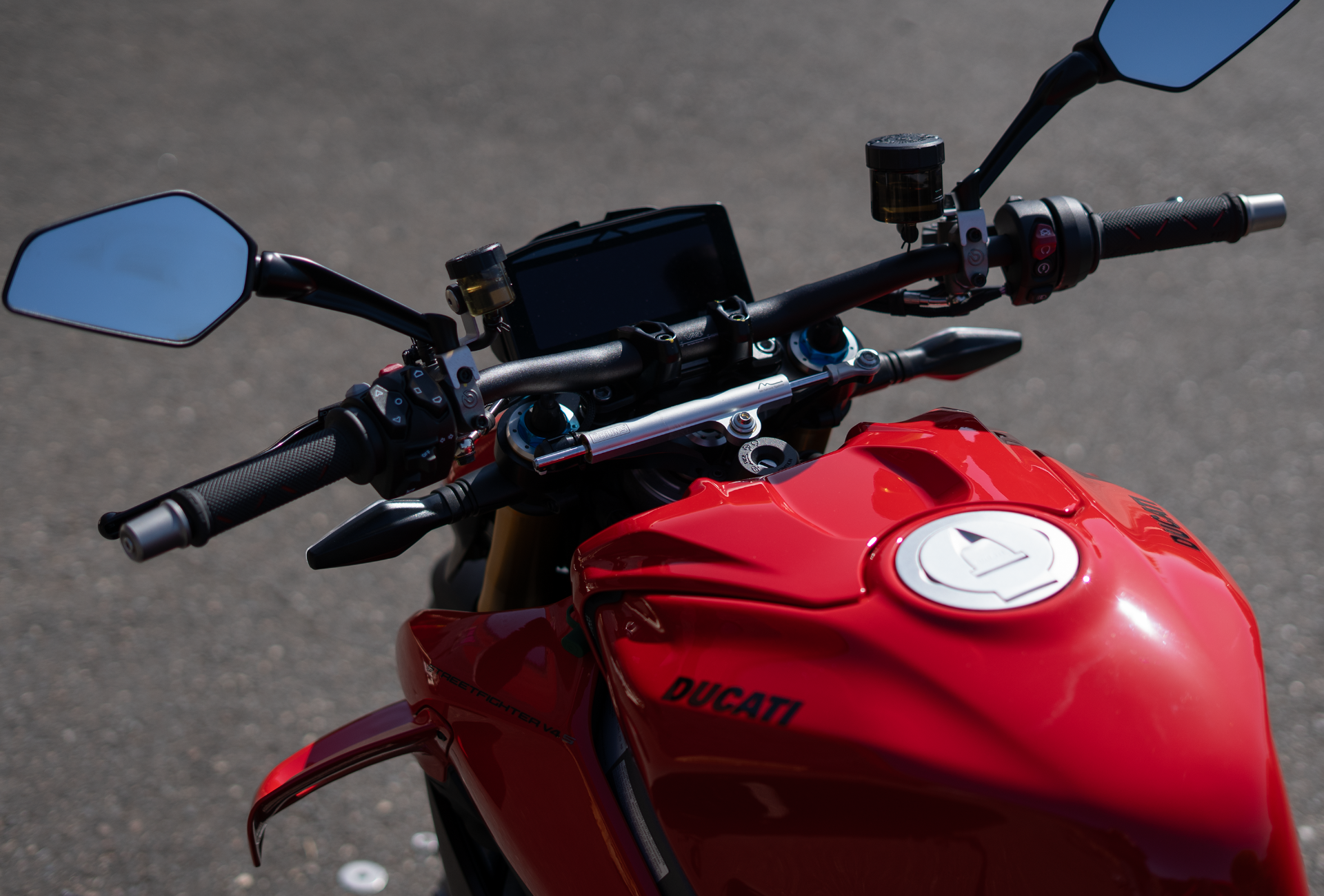 2025 Ducati Streetfighter V4 S in Portland, Oregon - Photo 8
