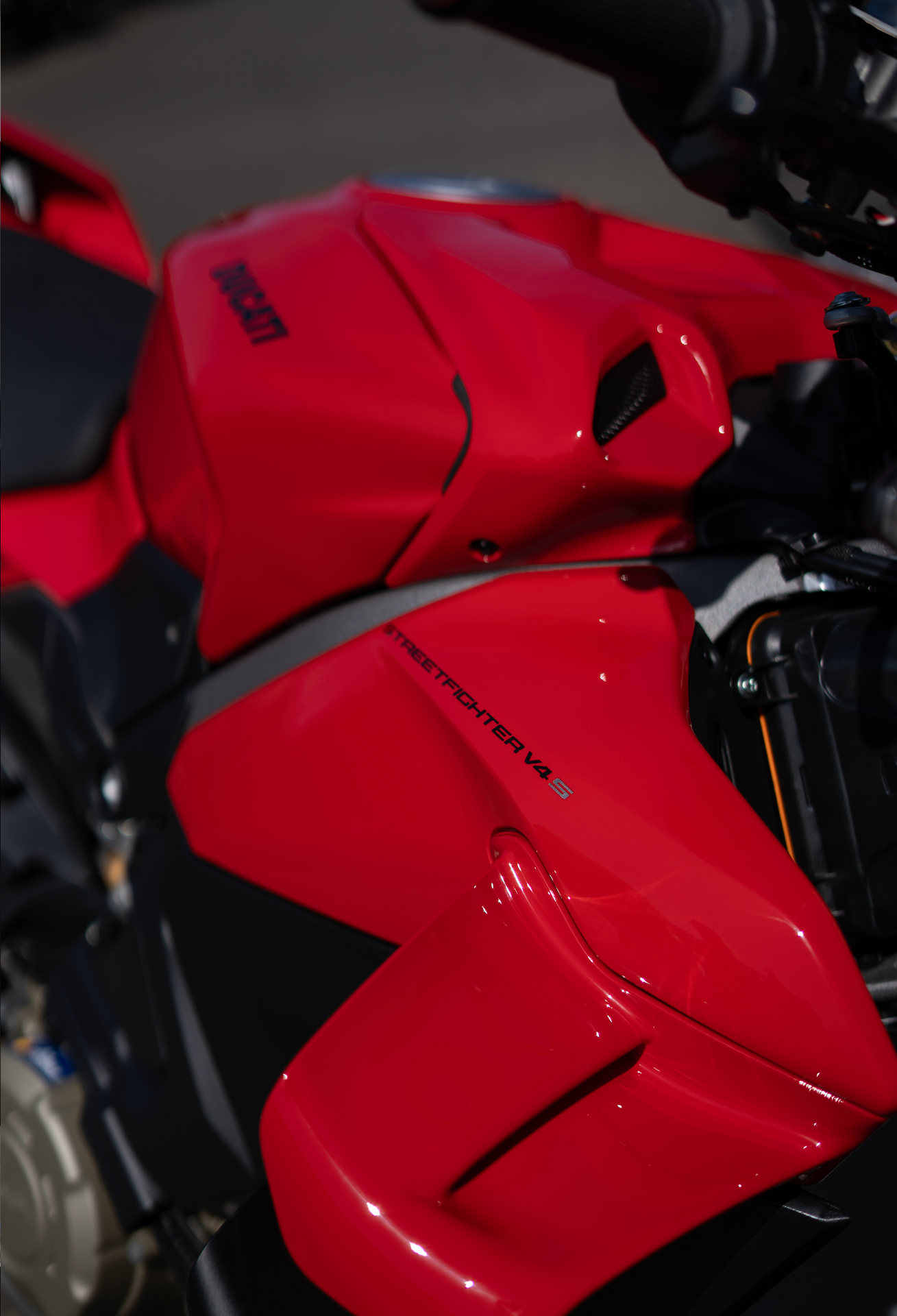 2025 Ducati Streetfighter V4 S in Portland, Oregon - Photo 5