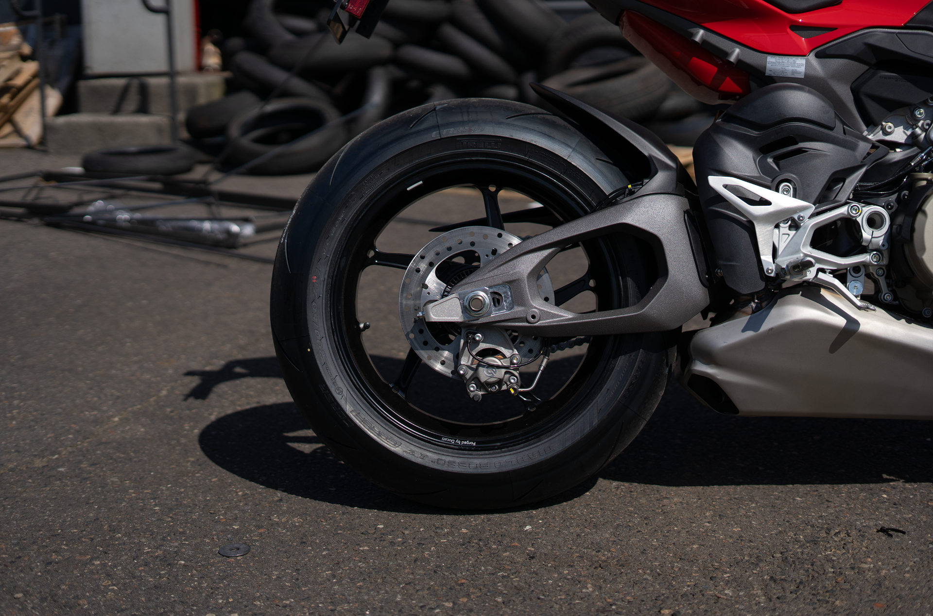 2025 Ducati Streetfighter V4 S in Portland, Oregon - Photo 15