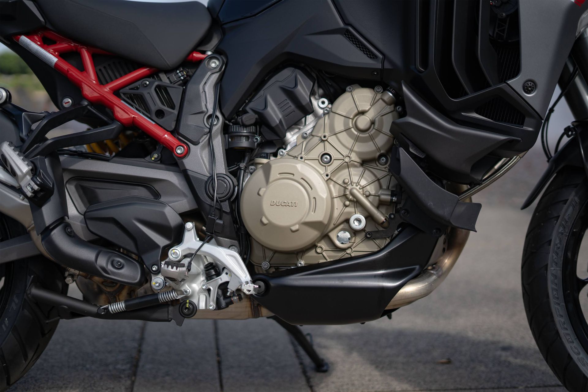 2025 Ducati Multistrada V4 S Travel & Radar in Portland, Oregon - Photo 2