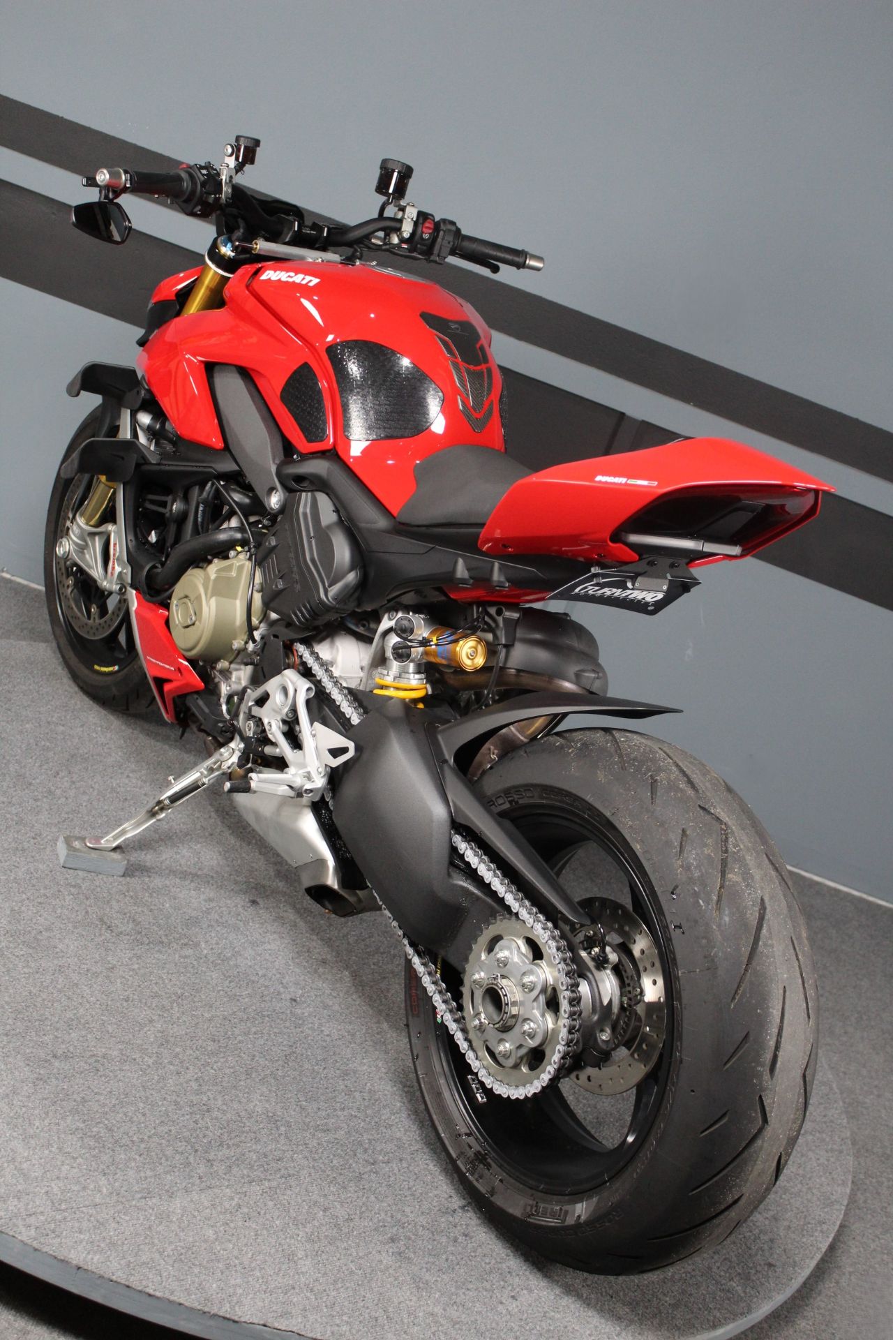 2021 Ducati Streetfighter V4 S in Portland, Oregon - Photo 3