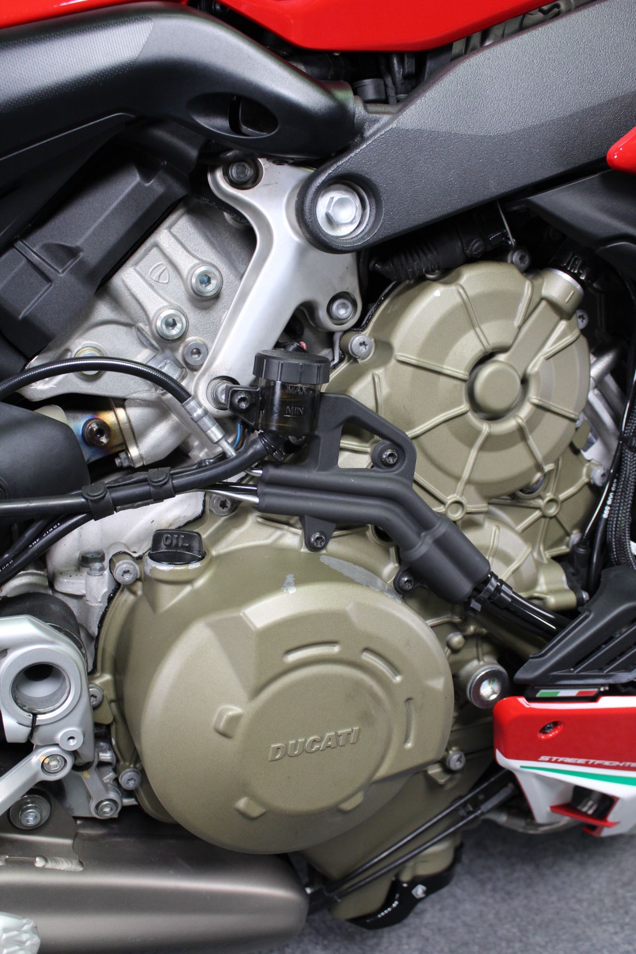 2021 Ducati Streetfighter V4 S in Portland, Oregon - Photo 13