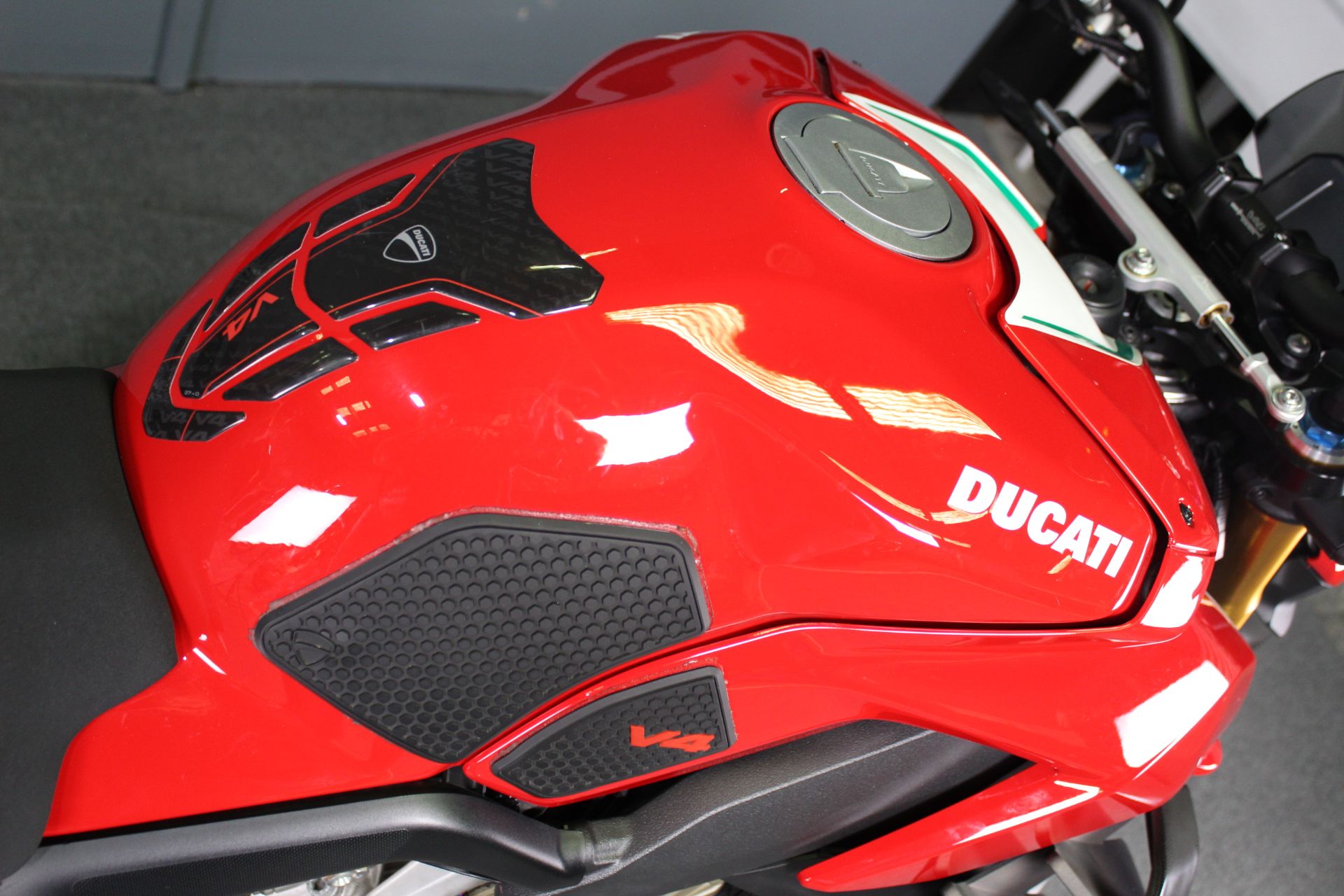 2021 Ducati Streetfighter V4 S in Portland, Oregon - Photo 12