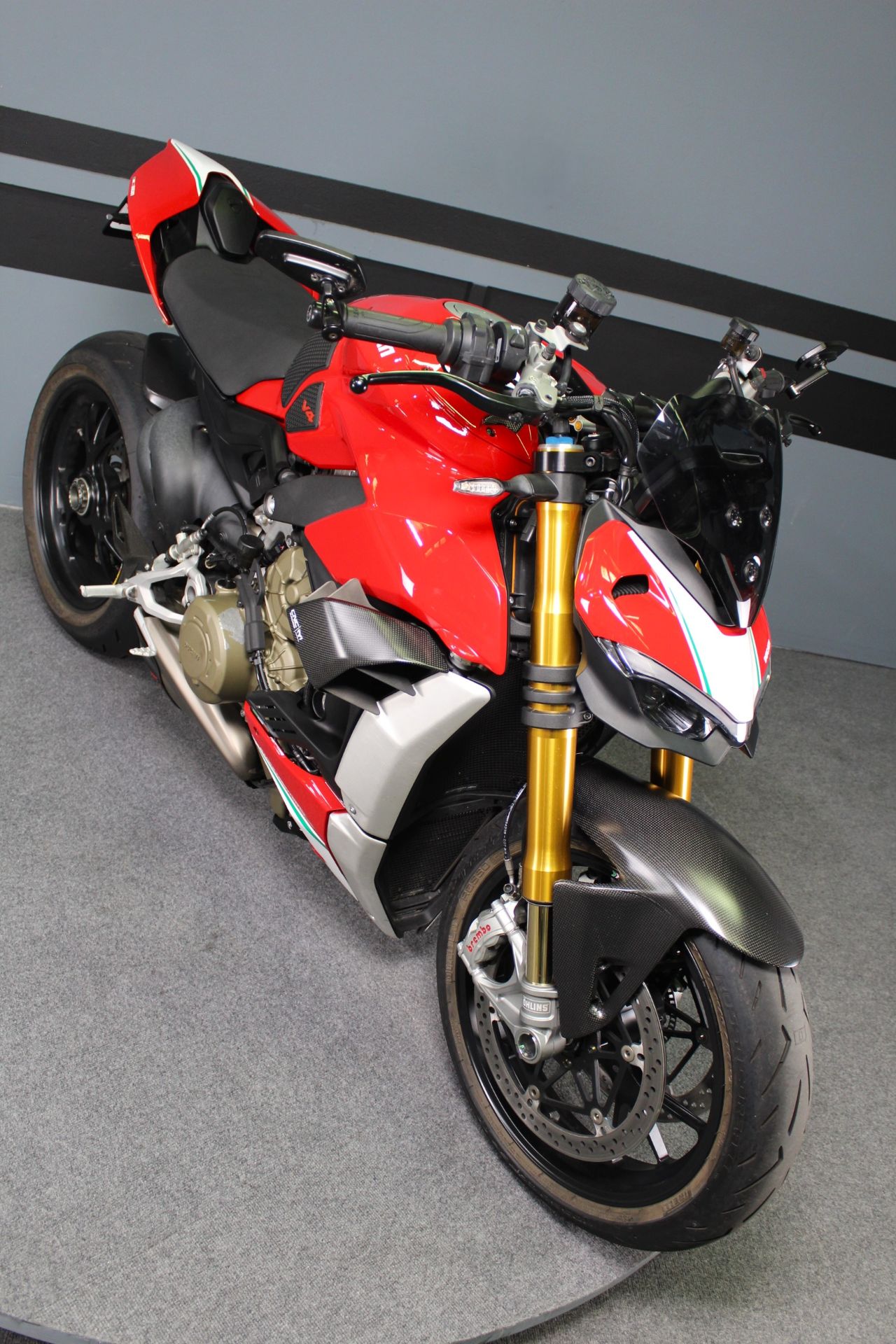 2021 Ducati Streetfighter V4 S in Portland, Oregon - Photo 2