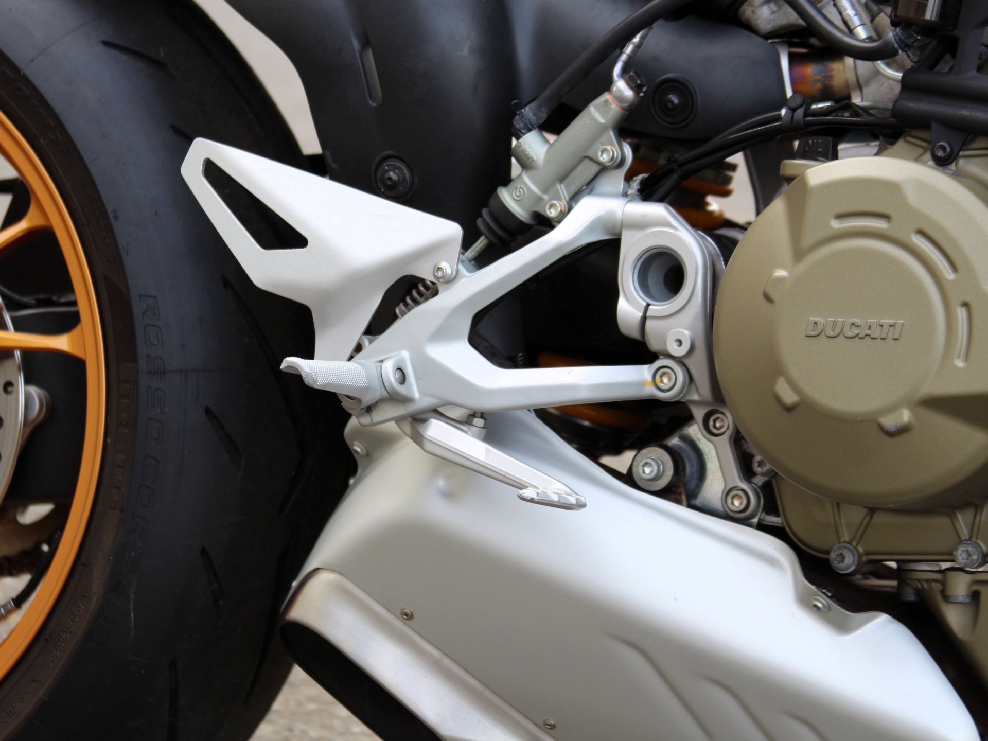 2021 Ducati Streetfighter V4 S in Portland, Oregon - Photo 14