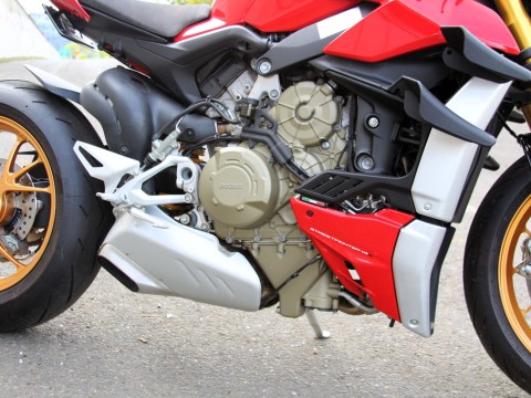 2021 Ducati Streetfighter V4 S in Portland, Oregon - Photo 15