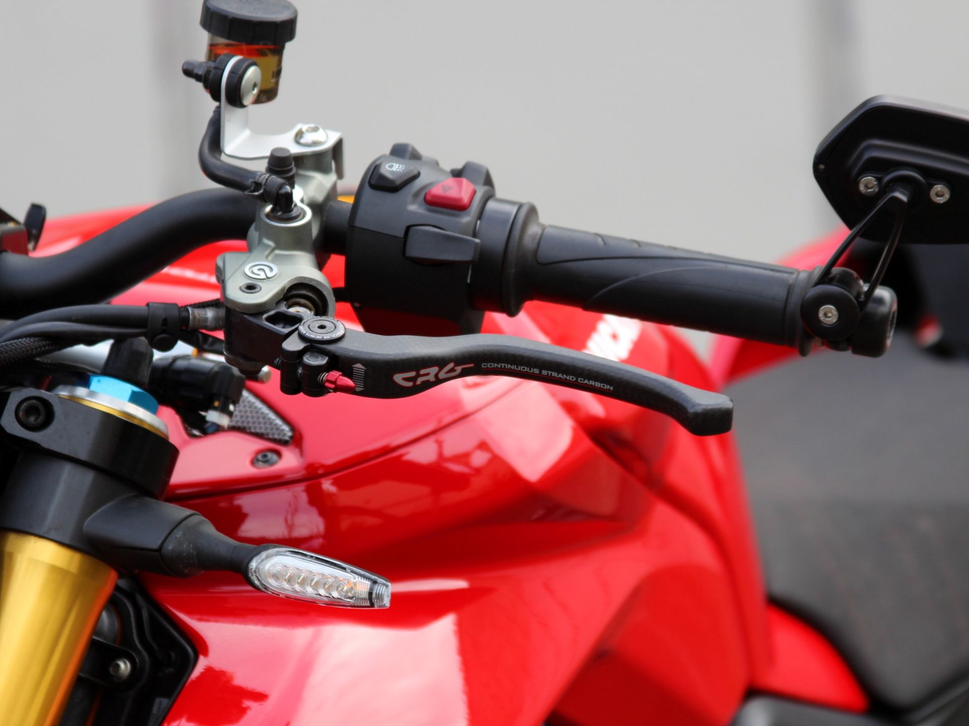 2021 Ducati Streetfighter V4 S in Portland, Oregon - Photo 11