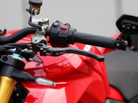 2021 Ducati Streetfighter V4 S in Portland, Oregon - Photo 11