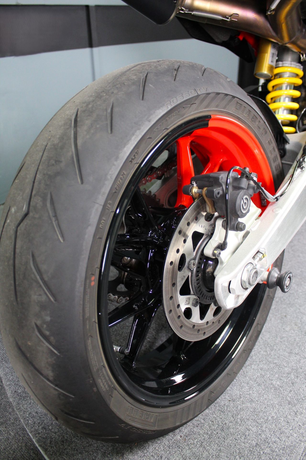 2024 Ducati Hypermotard 698 Mono RVE in Portland, Oregon - Photo 18