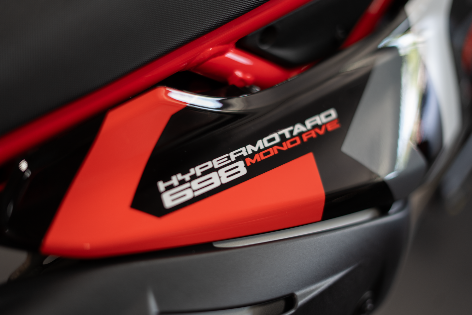 2024 Ducati Hypermotard 698 Mono RVE in Portland, Oregon - Photo 6