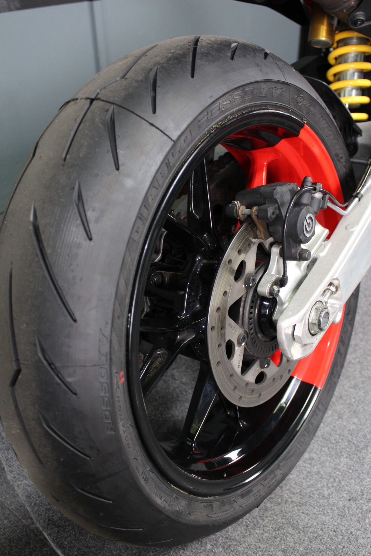 2024 Ducati Hypermotard 698 Mono RVE in Portland, Oregon - Photo 17