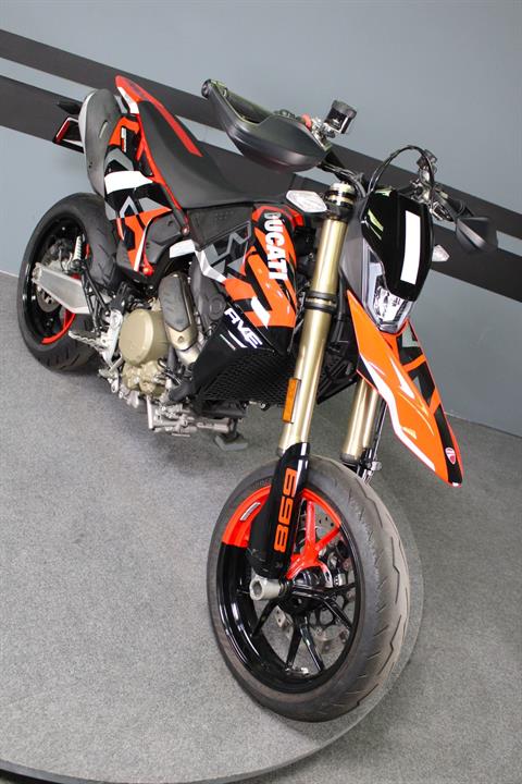 2024 Ducati Hypermotard 698 Mono RVE in Portland, Oregon - Photo 2